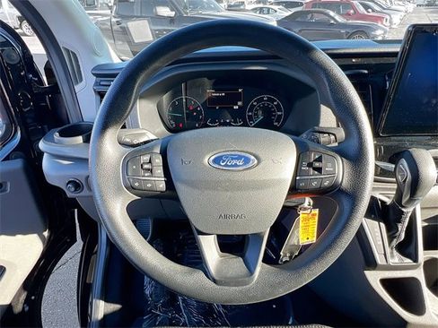 Used 2024 Ford Transit 350 XLT image 12