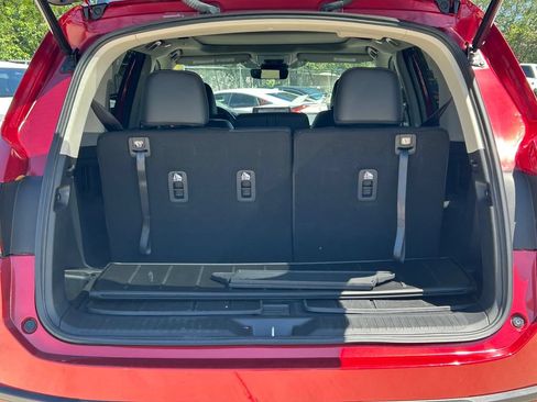Used 2024 Honda Pilot Touring image 15