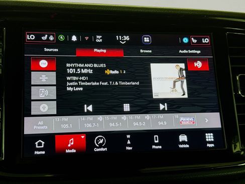 Used 2023 Dodge Durango GT image 17