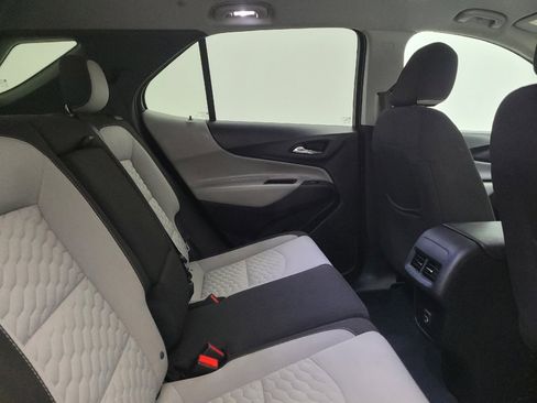 Used 2020 Chevrolet Equinox LS w/ LS Convenience Package image 19