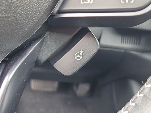 New 2025 Subaru Forester Limited image 9