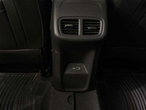 Used 2022 Buick Envision Preferred FWD image 27