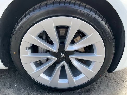 Used 2022 Tesla Model 3 RWD image 78