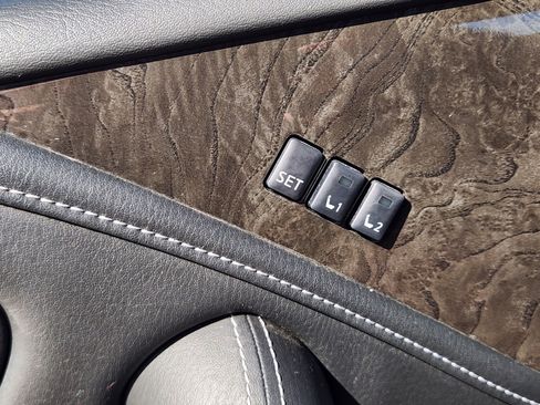 Used 2020 INFINITI QX80 Luxe w/ Cargo Package image 33