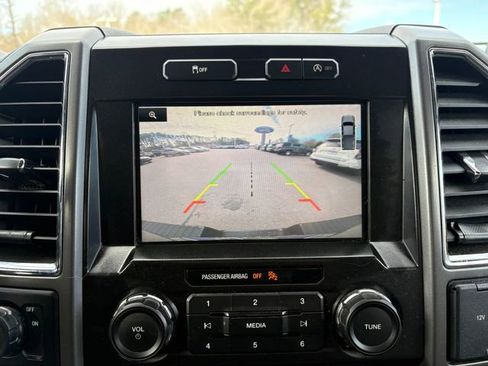 Used 2015 Ford F150 XLT w/ Equipment Group 302A Luxury image 20