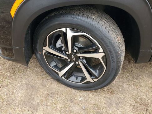 Used 2021 Chevrolet TrailBlazer RS w/ Convenience Package image 5