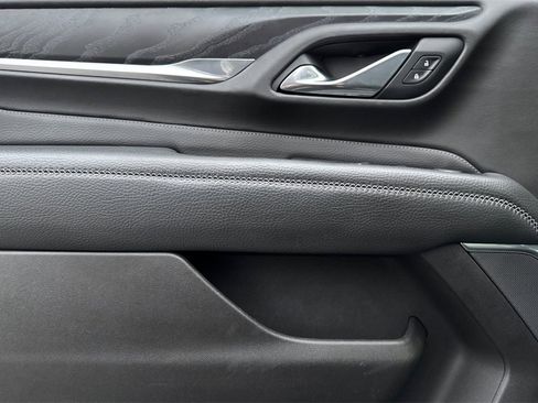 Used 2021 GMC Yukon Denali w/ Denali Ultimate Package image 12