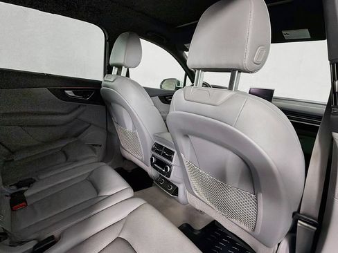 Used 2017 Audi Q7 3.0T Prestige AWD/4WD image 26