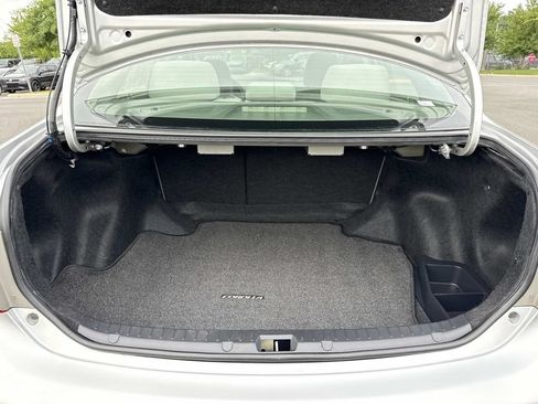 Used 2010 Toyota Corolla FWD image 12