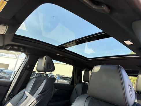 Used 2023 Acura MDX A-Spec image 17