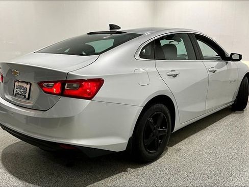 Used 2021 Chevrolet Malibu LS FWD image 5