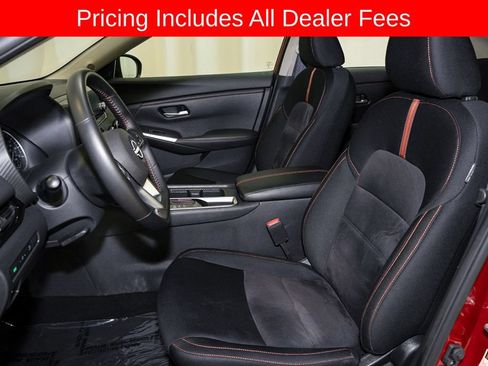 Certified 2025 Nissan Sentra SR FWD image 10
