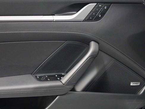 Certified 2025 Porsche 911 Carrera image 16