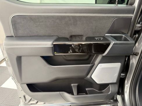 New 2025 Ford F150 Lightning Platinum image 17