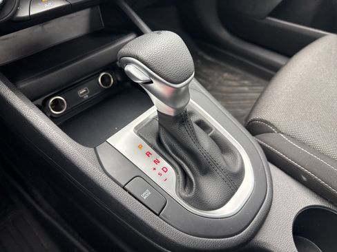 Used 2023 Kia Forte LXS image 21