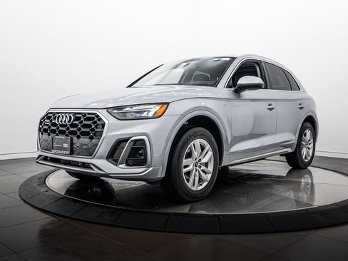Certified 2023 Audi Q5 2.0T Premium w/ Convenience Package AWD/4WD image 7
