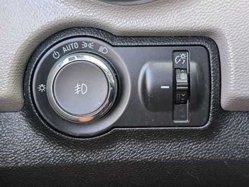 Used 2016 Chevrolet Trax LTZ FWD image 26