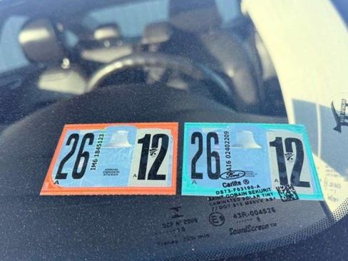 Used 2016 Ford Fusion SE w/ Equipment Group 202A image 4