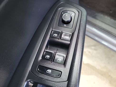 Used 2018 Volkswagen Atlas SE AWD/4WD image 22