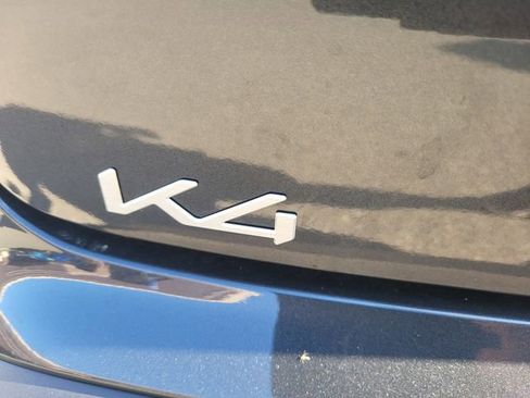 Used 2025 Kia K4 LXS image 7
