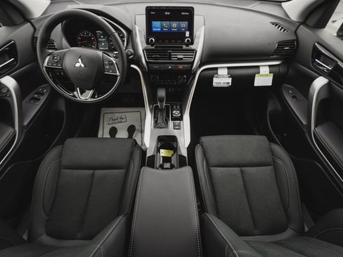 New 2026 Mitsubishi Eclipse Cross SE AWD/4WD image 32