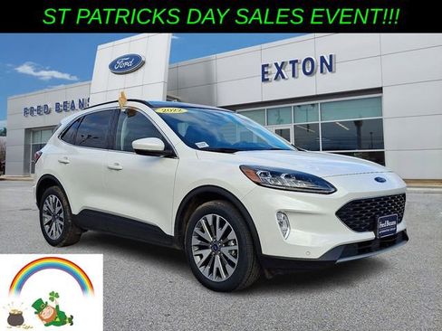 Certified 2022 Ford Escape Titanium w/ Class II Trailer Tow Package image 1