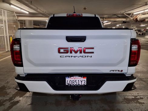 Used 2024 GMC Canyon AT4 image 20
