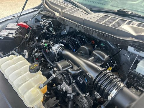 Used 2022 Ford F150 XLT w/ Trailer Tow Package image 18