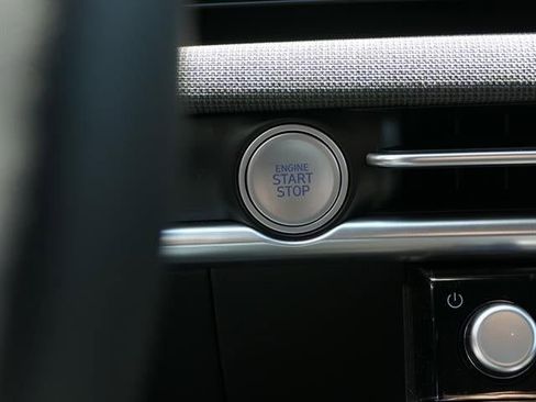 New 2025 Hyundai Santa Cruz Limited AWD/4WD image 18