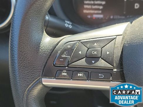 Used 2021 Nissan Kicks SV image 34