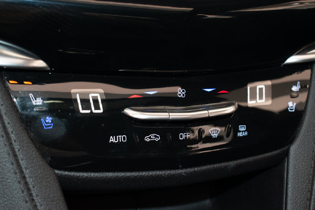 Used 2024 Cadillac XT6 Sport w/ LPO, ONYX Package AWD/4WD image 35