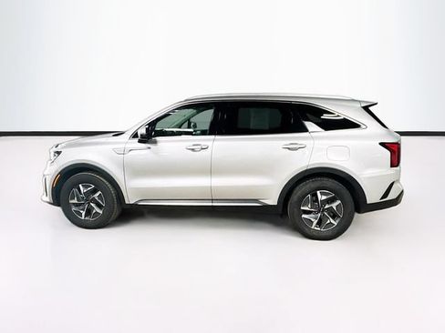 Used 2022 Kia Sorento S AWD/4WD image 4