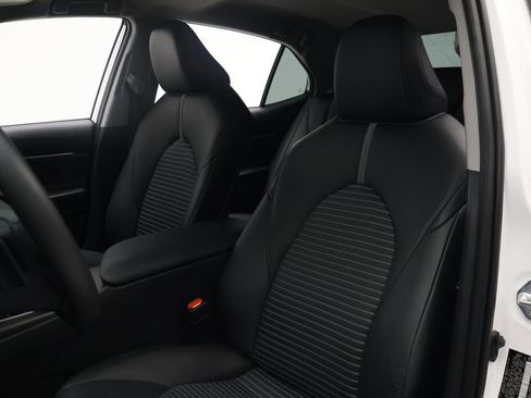Certified 2023 Toyota Camry SE FWD image 12