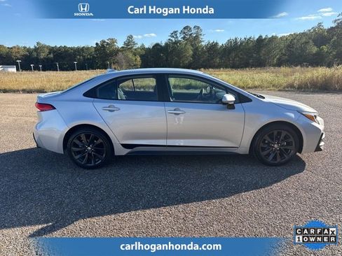 Used 2024 Toyota Corolla SE image 7