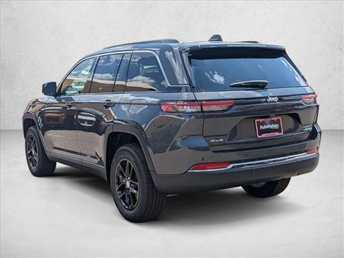 New 2026 Jeep Grand Cherokee Laredo X AWD/4WD image 9