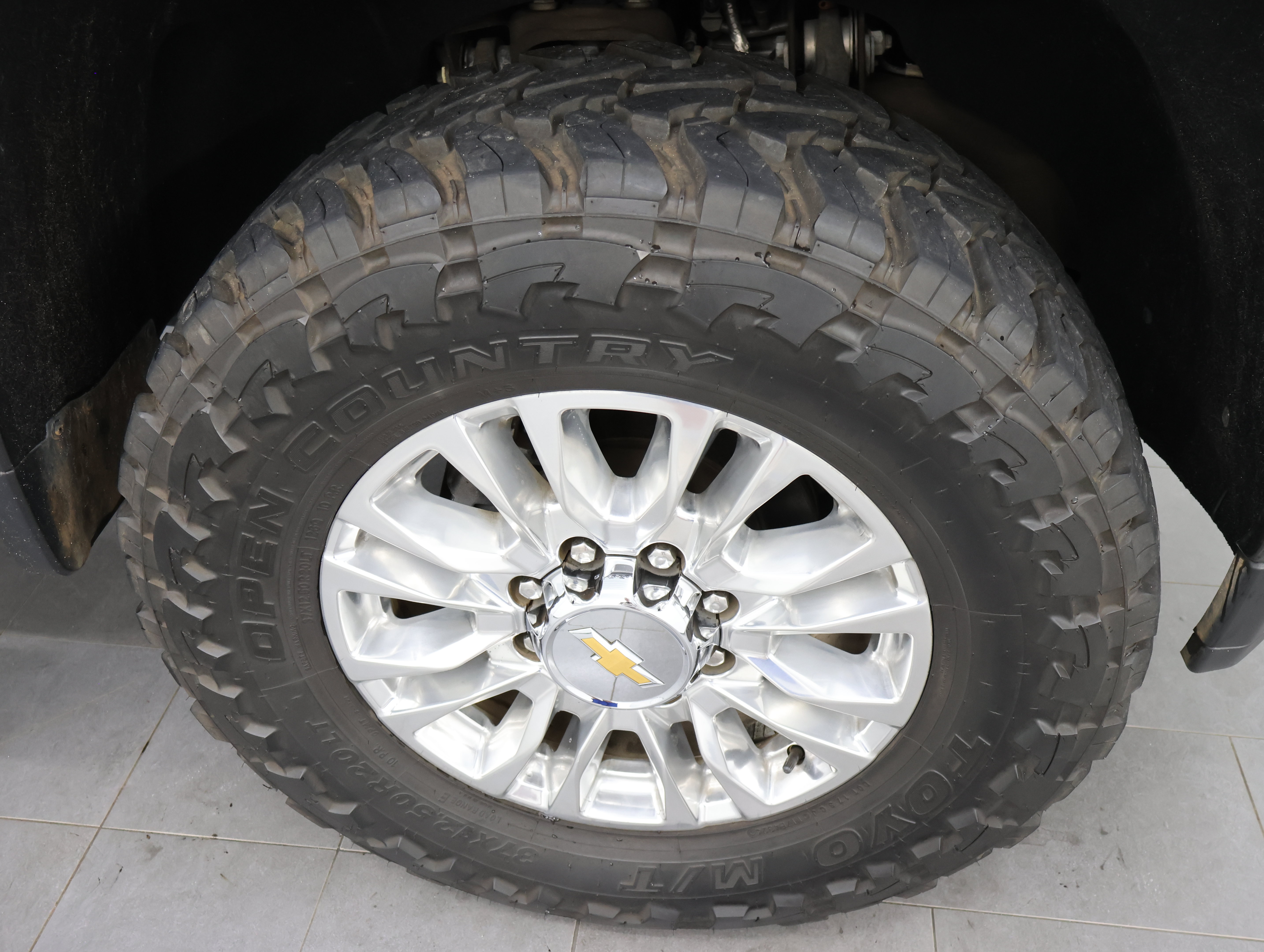 Used 2022 Chevrolet Silverado 2500 High Country AWD/4WD image 3