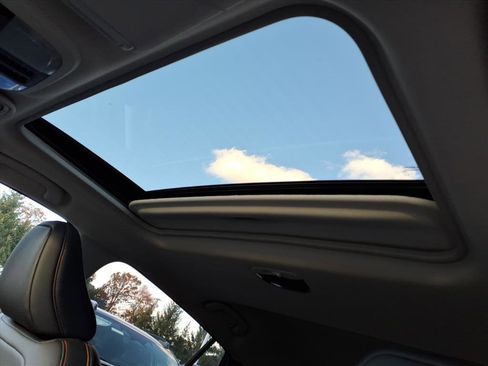 New 2025 Subaru Crosstrek 2.5i Limited w/ Crosstrek Mirror Package image 9