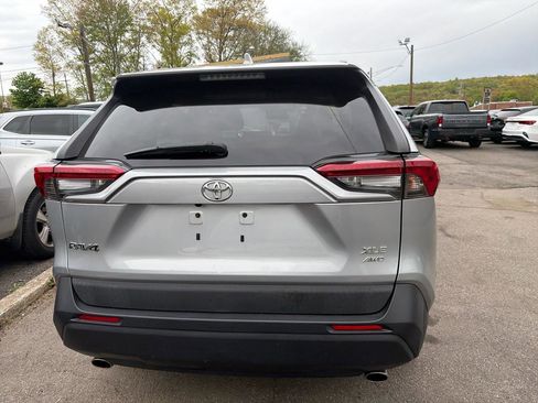 Used 2019 Toyota RAV4 XLE w/ Convenience Package AWD/4WD image 8