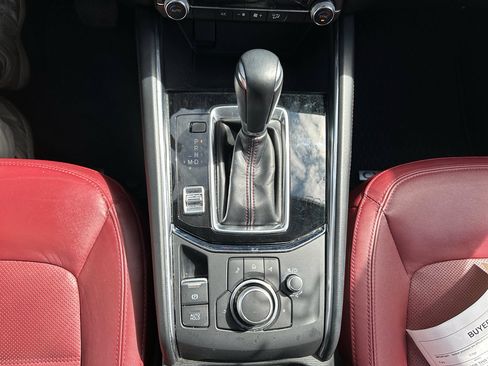 Certified 2024 MAZDA CX-5 Carbon Edition image 15