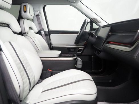 Used 2024 Rivian R1S AWD Adventure image 16