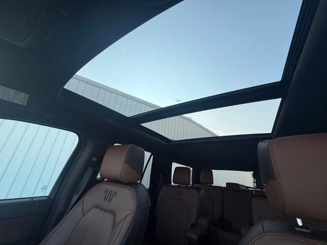 Used 2023 Ford Expedition Max King Ranch RWD image 44