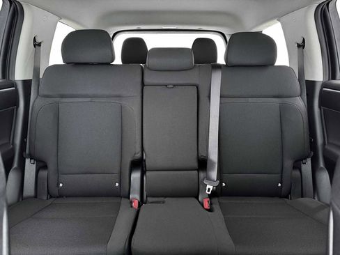 New 2026 Hyundai Santa Fe SE FWD image 16
