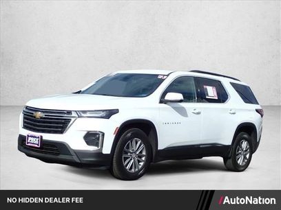 Used 2023 Chevrolet Traverse LT