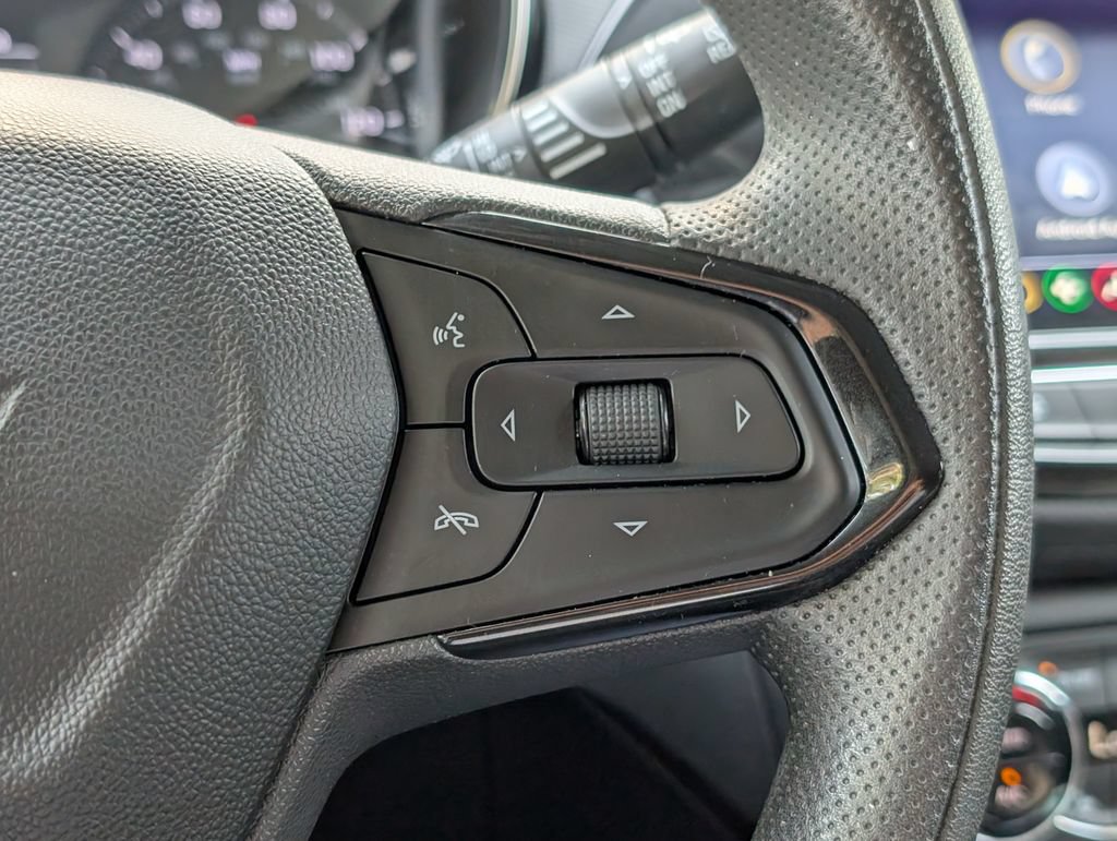 Used 2023 Chevrolet TrailBlazer LT w/ Convenience Package FWD image 23