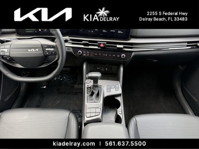 Used 2026 Kia Sportage EX w/ EX Panorama Roof Package FWD image 13