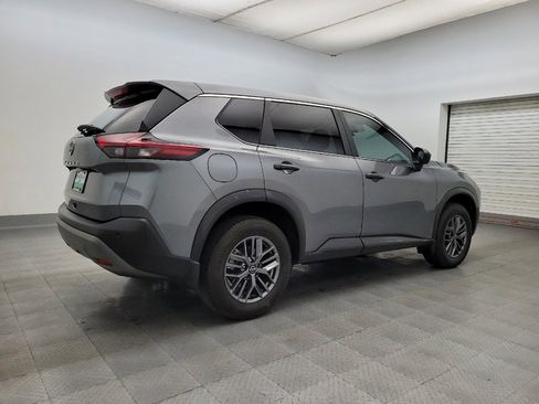 Used 2023 Nissan Rogue S image 10