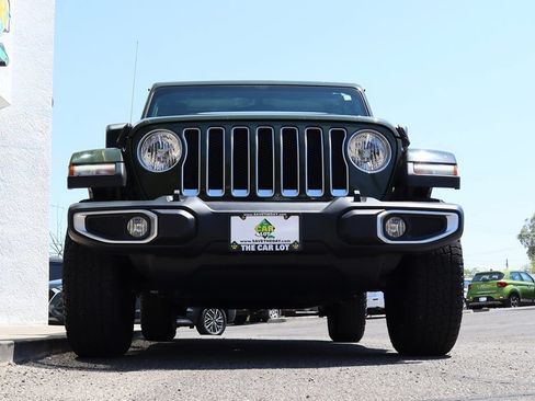 Used 2020 Jeep Wrangler Unlimited Sahara AWD/4WD image 17