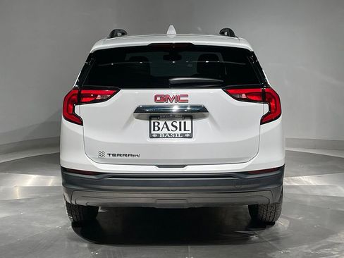 Used 2020 GMC Terrain SLE w/ Driver Convenience Package FWD image 12