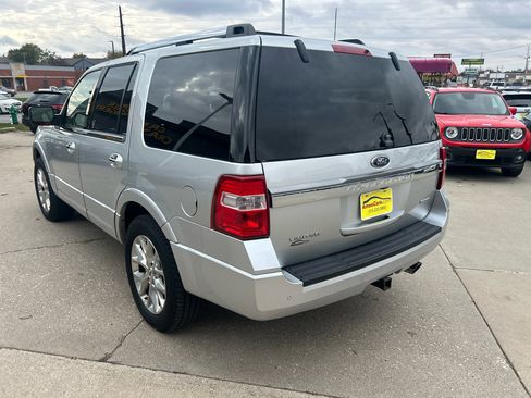 Used 2016 Ford Expedition Limited image 5