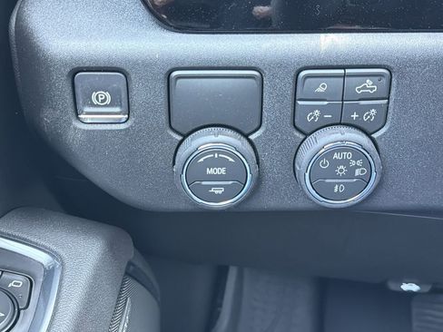 New 2026 Chevrolet Silverado 1500 LTZ w/ LTZ Premium Package image 11